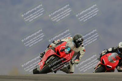 media/Jan-15-2023-SoCal Trackdays (Sun) [[c1237a034a]]/Turn 9 (2pm)/